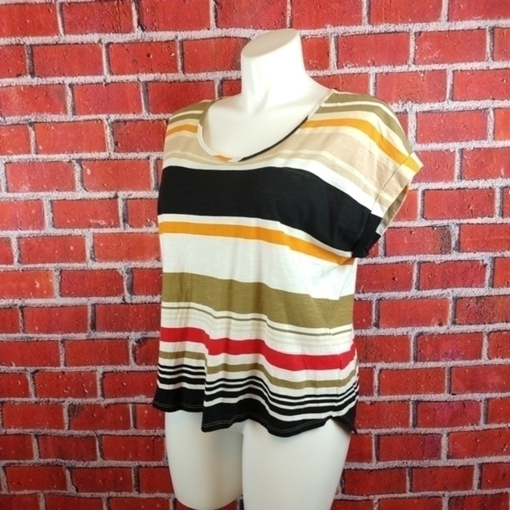 Two by Vince Camuto Tee